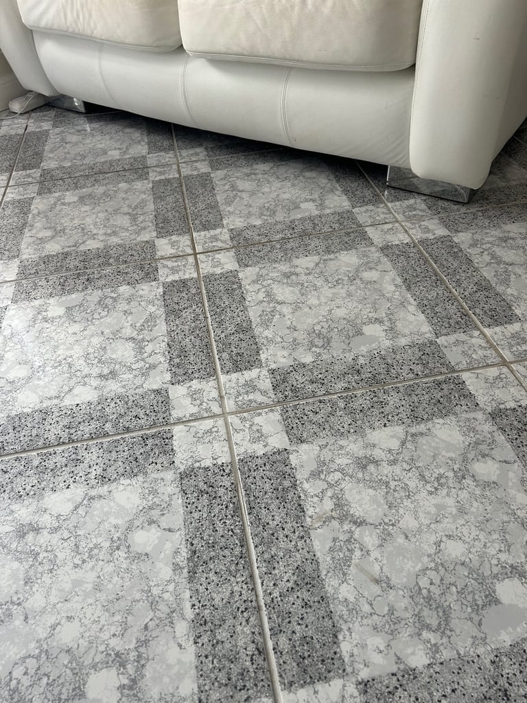 3 and 2 seater cream leather sofas