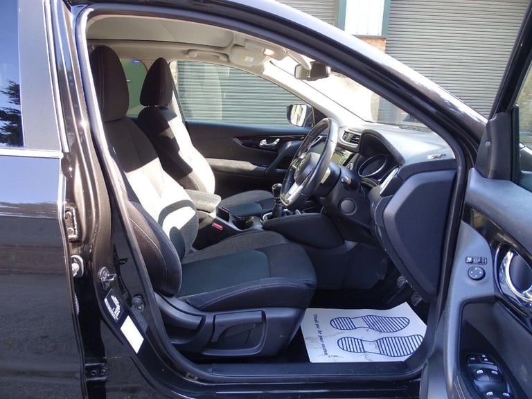 2020 Nissan Qashqai 1.3 DIG-T N-Connecta Euro 6 (s/s) 5dr HATCHBACK Petrol Manual