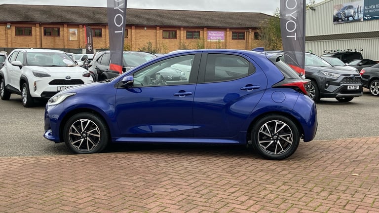 2023 Toyota Yaris 1.5 Hybrid Design 5dr CVT Hybrid Hatchback Hatchback Hybrid Automatic