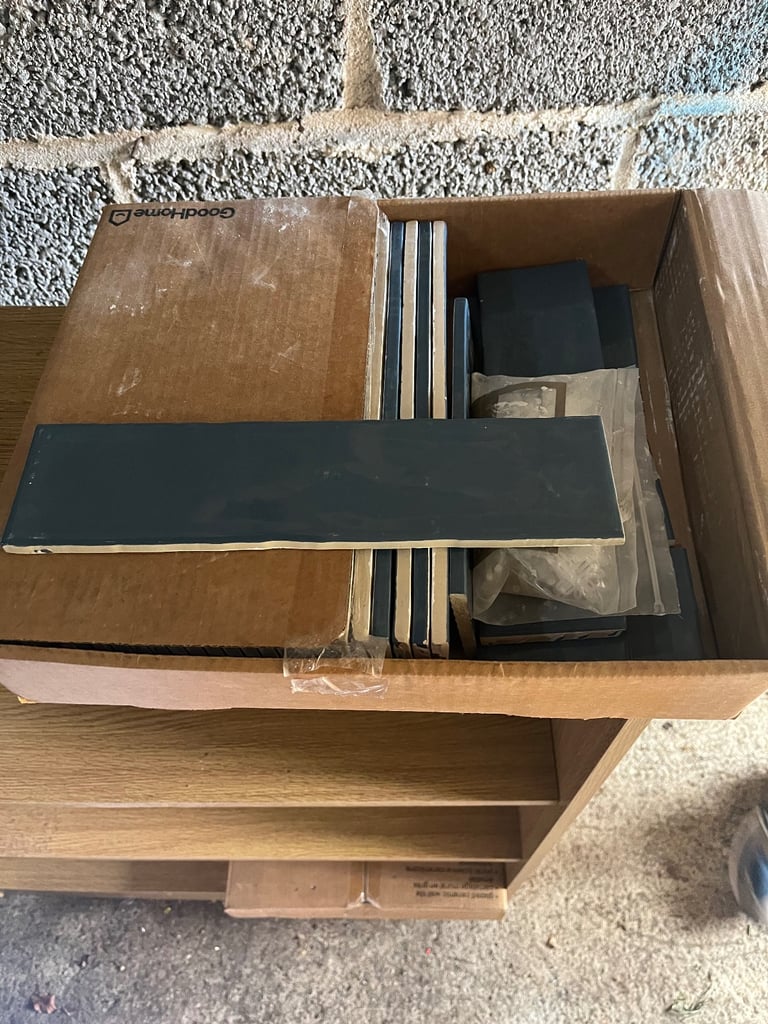 image for Vernisse tiles blue 67 plus cuts and 2 trims 