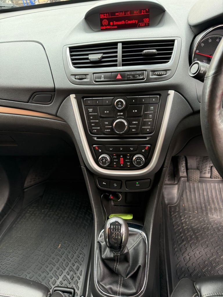 Vauxhall, MOKKA, Hatchback, 2014, Manual, 1364 (cc), 5 doors, 45,000 miles