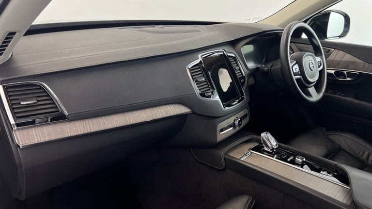 2023 Volvo XC90 Plus, B5 AWD mild hybrid, Diesel, Dark, 7 Seats (Panoramic Sunroof, BLIS) Estate ...