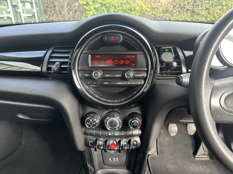 MINI HATCH 1.5 Cooper 3-Door Hatch 2014
