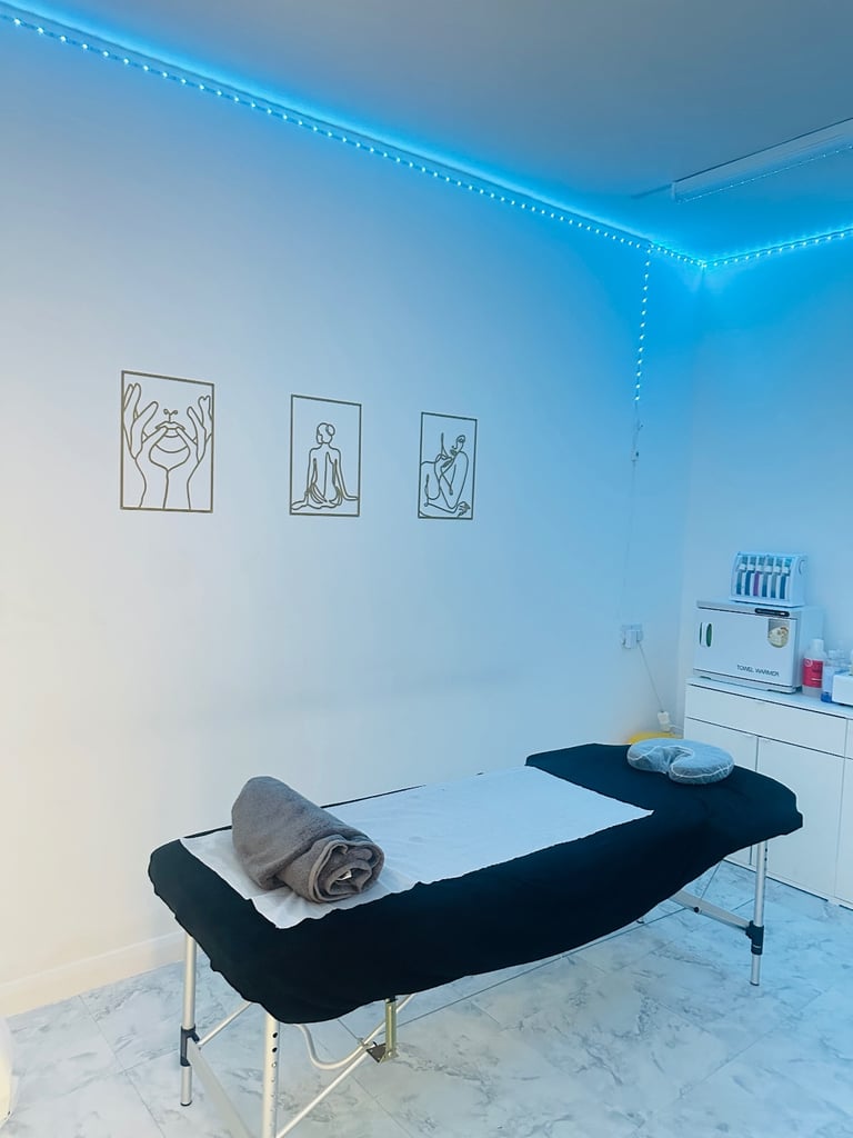 Male massage therapist 