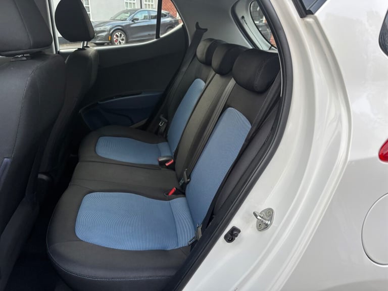 2014 Hyundai i10 1.2 SE Hatchback 5dr Petrol Auto Euro 5 (87 ps) Hatchback Petrol Automatic