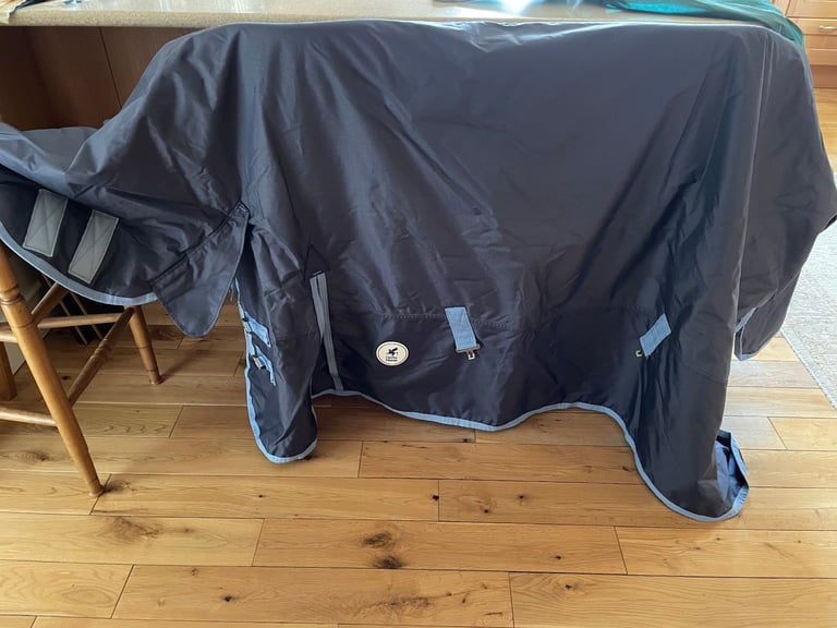 Brand New Derby House 200G Combo Neck Rug 6'3"