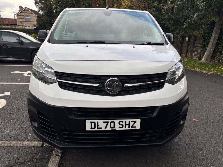 2020 Vauxhall Vivaro 1.5 Turbo D 2900 Dynamic L2 H1 Euro 6 (s/s) 6dr PANEL VAN Diesel Manual