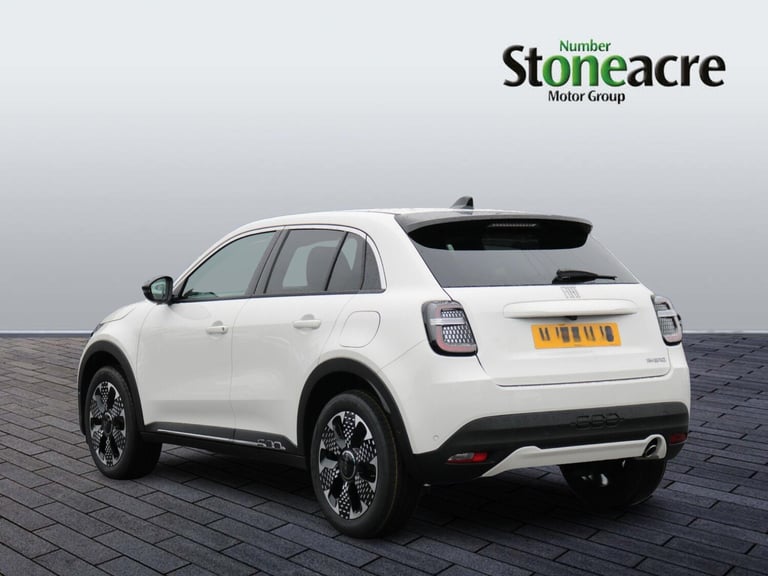 2025 Fiat 600 1.2 Hybrid 48V La Prima 5dr eDCT-6 HATCHBACK PETROL Automatic