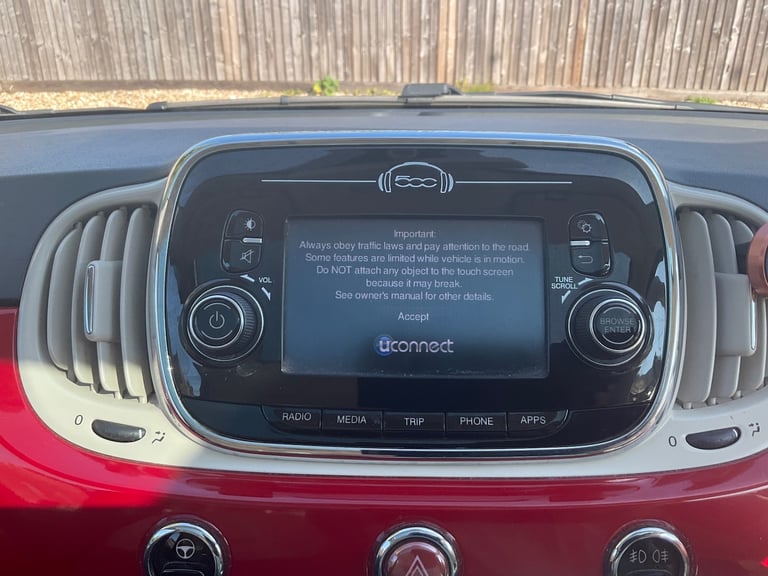 2015 Fiat 500 1.2 Lounge 3dr HATCHBACK Petrol Manual