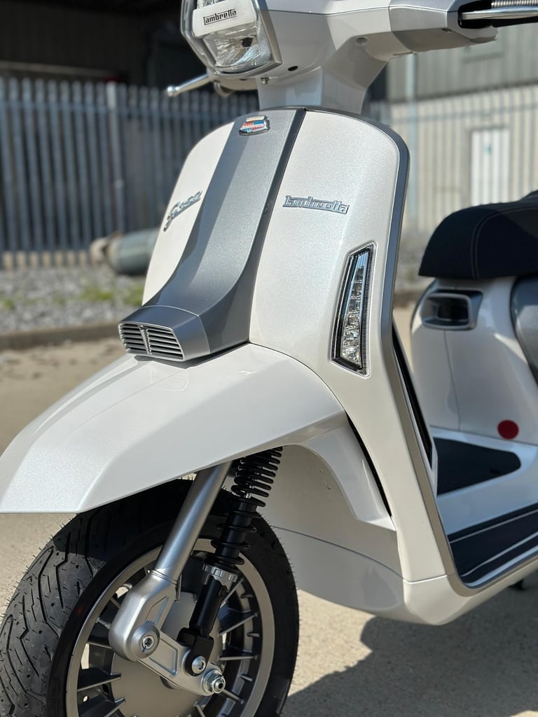 Lambretta G350 Series II 2025 G350 Lambretta Delivery & Finance UK/IRE 