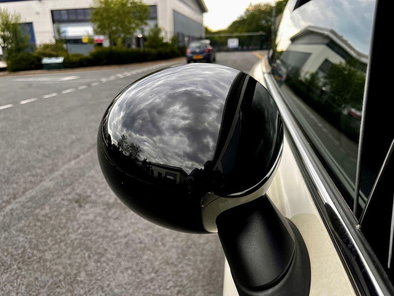 2018 MINI Hatch 1.5 Cooper D Euro 6 (s/s) 3dr HATCHBACK Diesel Manual