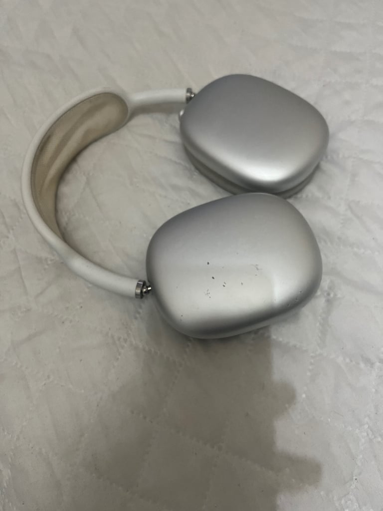 image for Apple AirPods Max Headphones 