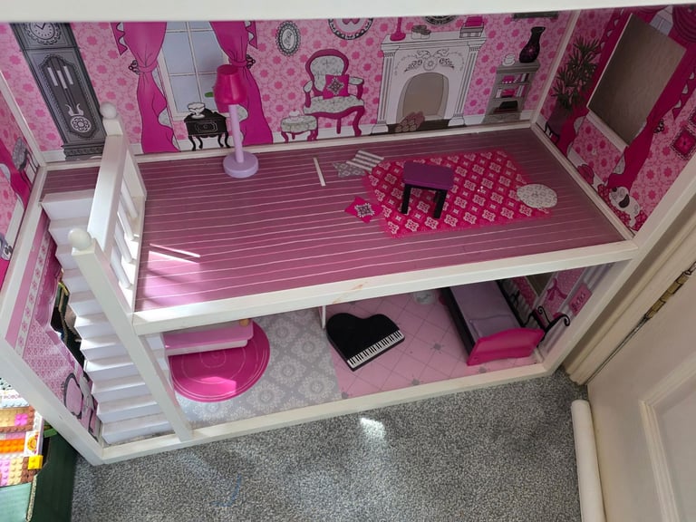 Dolls House 