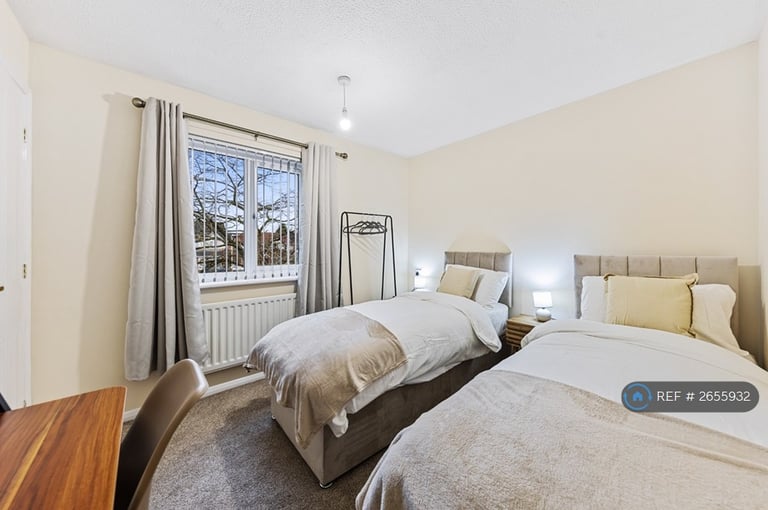 4 bedroom house in Haskell Close, Braunstone, Leicester, LE3 (4 bed) (#2655932)