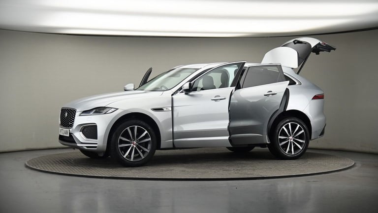 2022 Jaguar F-Pace 2.0 D200 MHEV R-Dynamic SE SUV 5dr Diesel Auto AWD Euro 6 (s/s) (204 ps) SUV D...