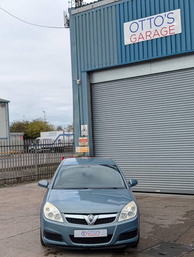 2006 Vauxhall Vectra 1.8i VVT Exclusiv 5dr HATCHBACK PETROL Manual