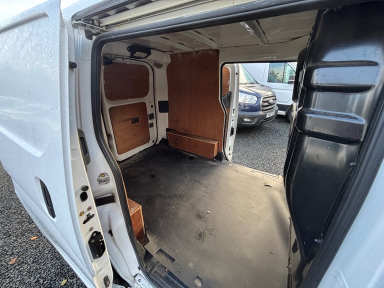 2012 Nissan NV200 1.5 dCi 89 SE Van CAR DERIVED VAN Diesel Manual