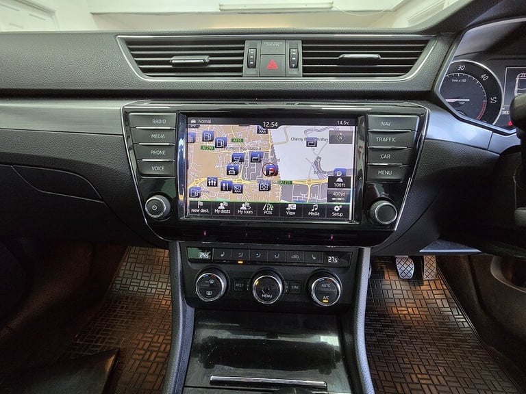 2016 Skoda Superb 2.0 TDI CR SE L Executive 4X4 5dr ESTATE DIESEL Manual