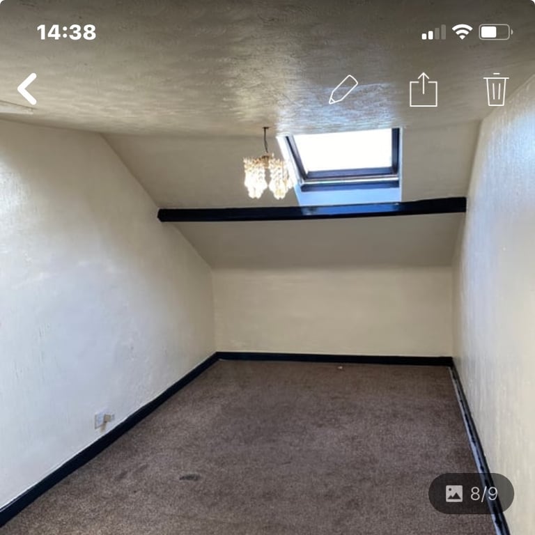 One large bedroom in city centre 