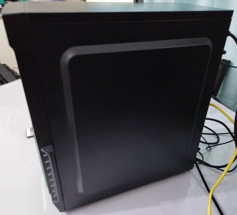 Gaming PC Intel Core i7 6700 16GB DDR4 256GB Nvidia GTX 970 NVMe 1TB HDD