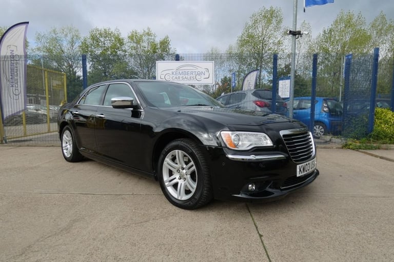 image for 2012 Chrysler 300C 3.0 CRD V6 Limited Saloon 4dr Diesel Auto Euro 5 (236 bhp) Saloon Diesel Autom...