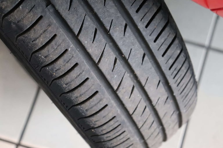 2016 Toyota Yaris 1.3 Yaris Icon VVT-I 5dr Hatchback Petrol Manual