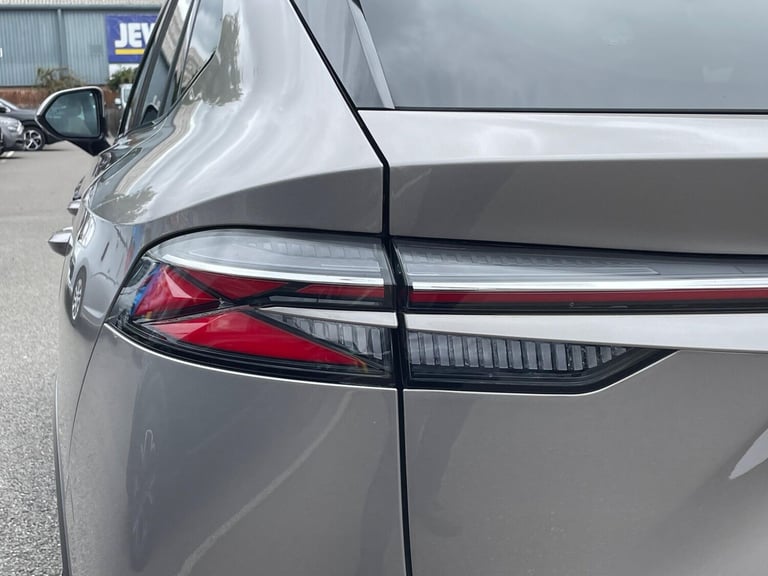 2024 MG MG HS 1.5 T-GDI Trophy Euro 6 (s/s) 5dr ESTATE Petrol Manual