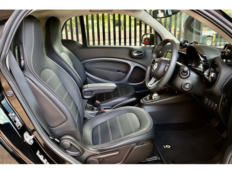 2023 smart fortwo 17.6kWh Prime Exclusive Coupe 2dr Electric Auto (22kW Charger) (82 ps) Coupe El...