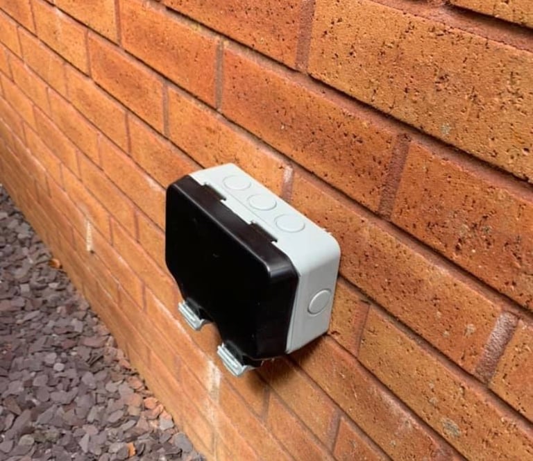 image for Waterproof outdoor socket 