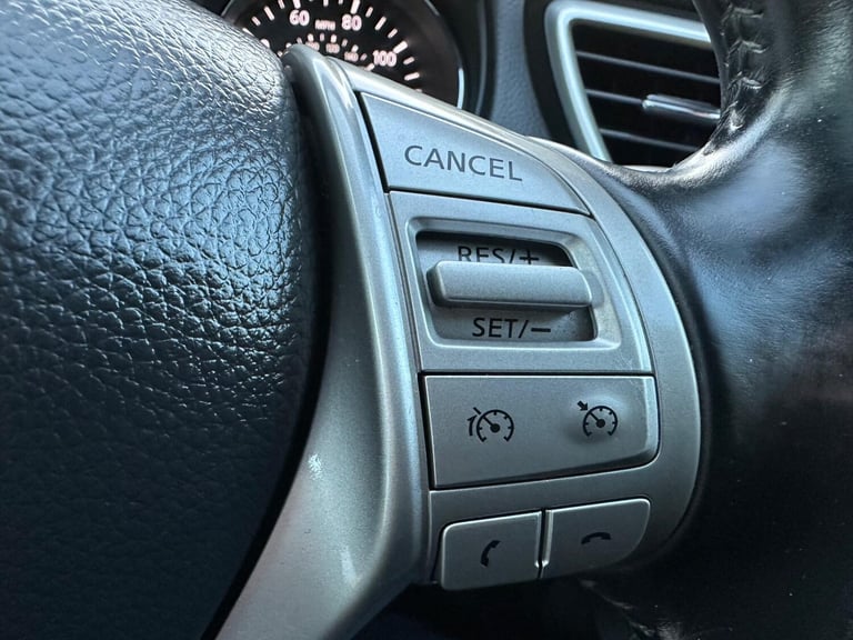 2014 Nissan Qashqai 1.2 DIG-T Acenta Premium 2WD Euro 5 (s/s) 5dr HATCHBACK Petrol Manual