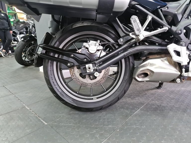 2024 Benelli TRK 502 E5