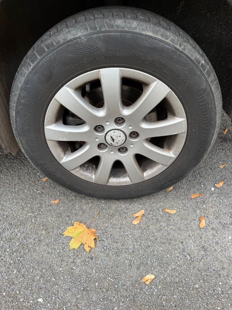 Volkswagen, TOURAN, MPV, 2010, Manual, 1896 (cc), 5 doors