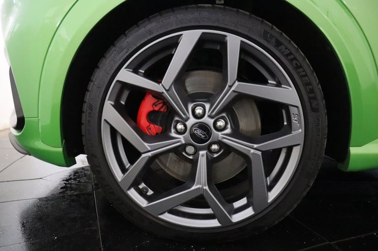 2023 Ford Puma 1.5T EcoBoost ST 5dr (PERFORMANCE PACK, 19 inchALLOYS) HATCHBACK Petrol Manual