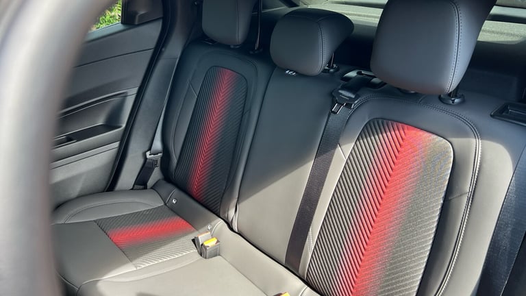 2025 Alfa Romeo Junior 1.2 MHEV Ibrida SUV 5dr Petrol Hybrid e-DCT Euro 6 (s/s) (136 ps) SUV Hybr...