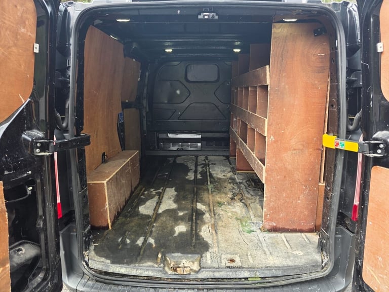 2014 Ford Transit Custom 2.2 TDCi 125ps Low Roof Trend Van PANEL VAN Diesel Manual