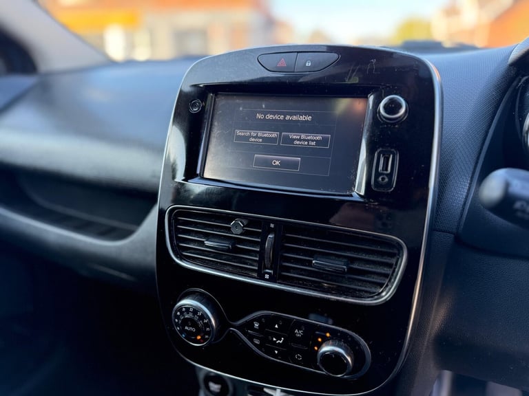 2017 Renault Clio 0.9 TCE 90 Dynamique S Nav 5dr HATCHBACK Petrol Manual