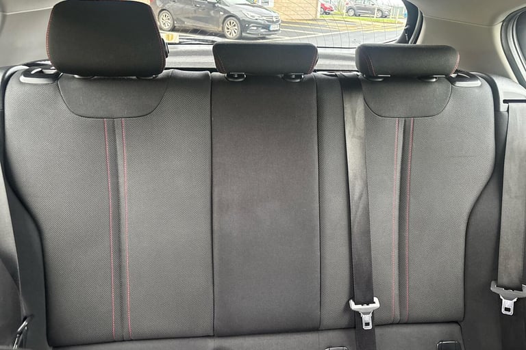  BMW 1 Series 5 Door 1.5 118i Sport Hatchback 5dr Petrol Manual Euro 6 s/s 136