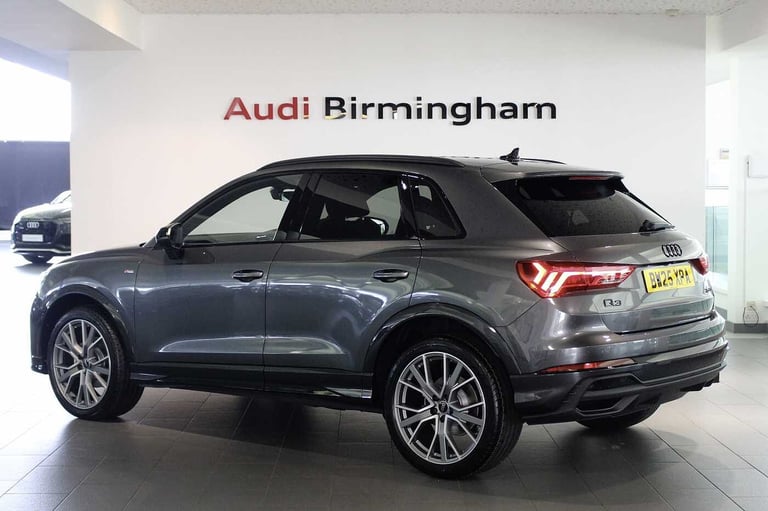 2025 Audi Q3 35 TFSI Black Edition 5dr S Tronic [20 Alloy] ESTATE PETROL Automatic