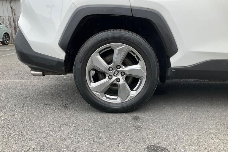 2020 Toyota RAV4 2.5 VVT-i Hybrid Design 5dr CVT**REAR CAMERA - FRONT &amp; REAR SENSORS - POWER ...