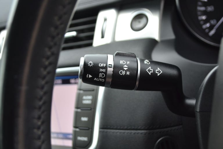 2012 Land Rover Range Rover Evoque 2.2 SD4 Pure Auto 4WD Euro 5 5dr ESTATE Diesel Automatic