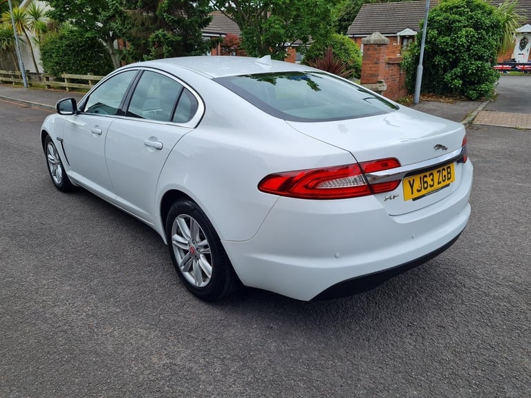 The Ultimate Diesel Automatic 2013 Jaguar XF Luxury Black Leather Interior Stunning Car