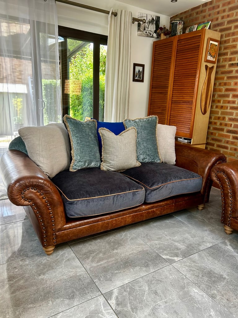 Tetrad Northwood Leather Sofa and Footstool Set ( delivery ) 