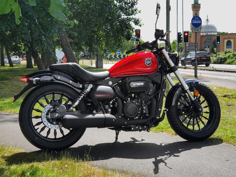 NEW Keeway RK V125 Cruise V Twin CBT Learner Legal Custom Motorcycle