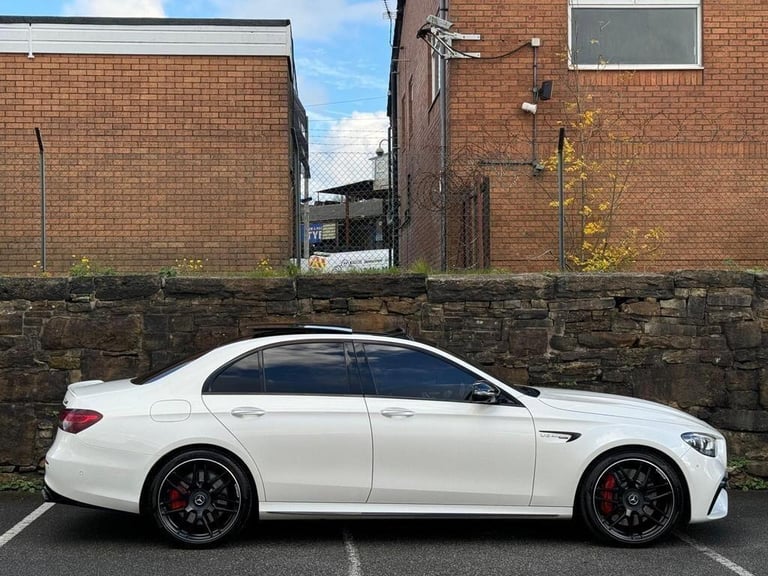 2021 Mercedes-Benz E-Class 4.0 E63 V8 BiTurbo AMG S Night Edition (Premium Plus) SpdS MCT 4MATIC+...