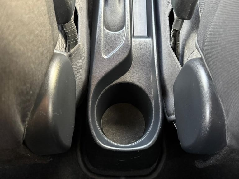 2015 65 TOYOTA YARIS 1.4 D-4D ICON HATCHBACK 5DR DIESEL MANUAL EURO 6 (90 PS) DI