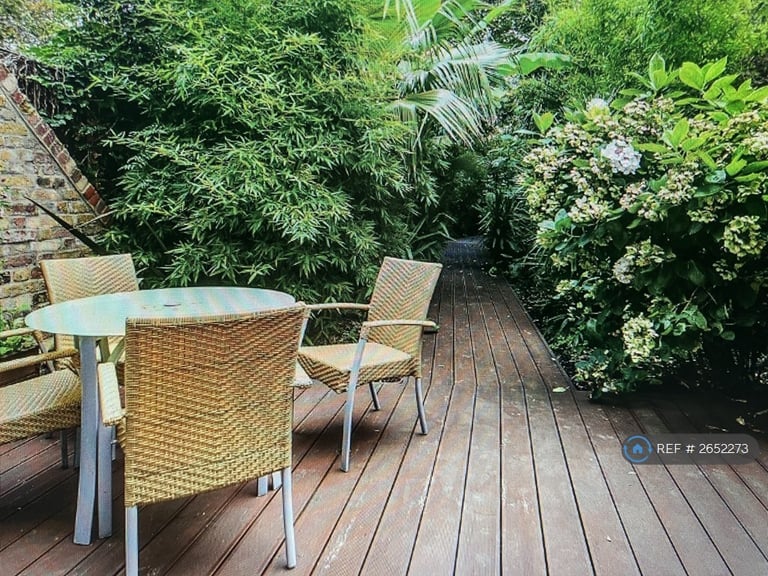 image for 1 bedroom in Albert Street, London, NW1 (#2652273)