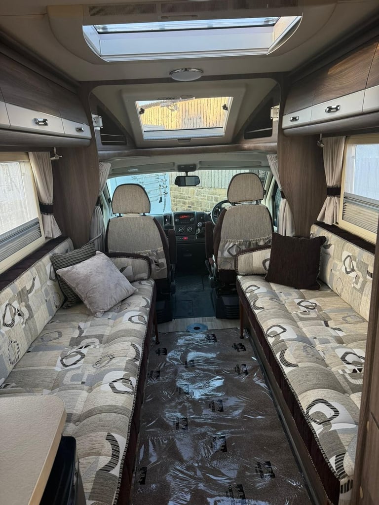 2015 - Auto Sleeper Broadway - 27,000 Miles - 2.2ltr - 2 Belts / 2 Berth