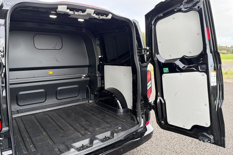 2025 Ford Transit Custom 320 Limited AUTO L1 SWB Double Cab In Van FWD 2.5 PHEV 232ps Low Roof, D...