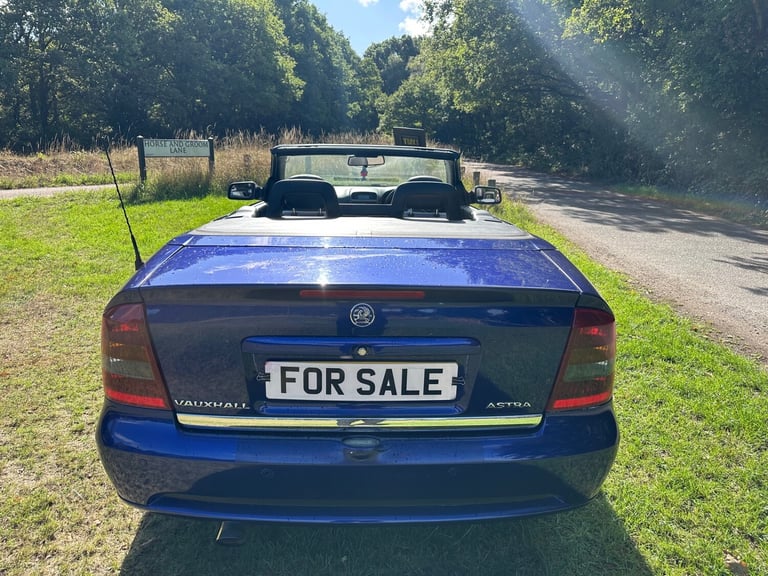 2006 Vauxhall Astra 1.8i 16V Exclusiv 2dr CONVERTIBLE Petrol Manual - Image 10