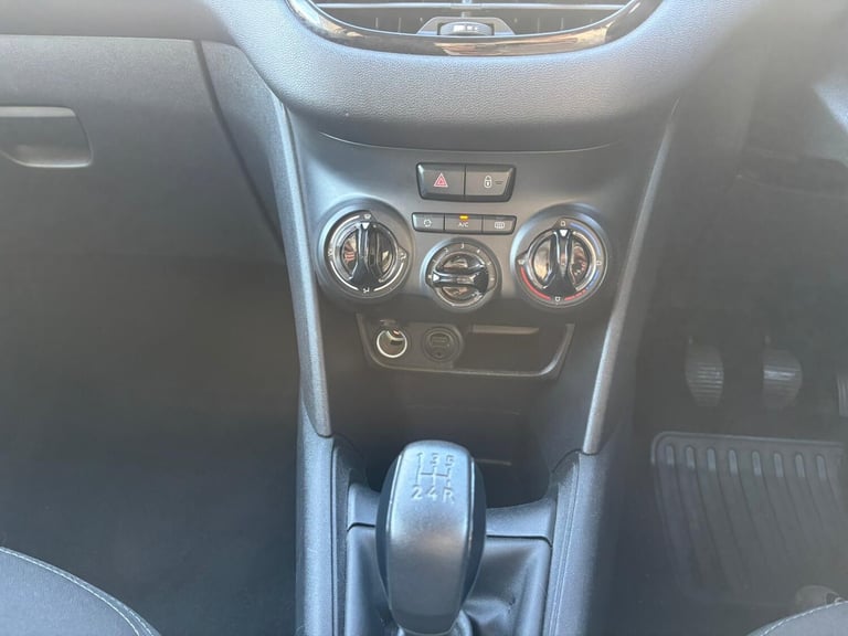 2013 Peugeot 208 1.0 VTi Active 3dr HATCHBACK Petrol Manual